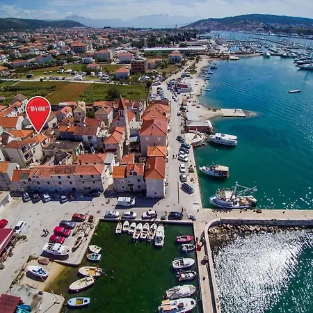 Vakantiehuis Dvor - Old Town Stone House Trogir