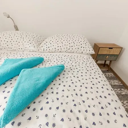Dvor - Old Town Stone House Holiday home *